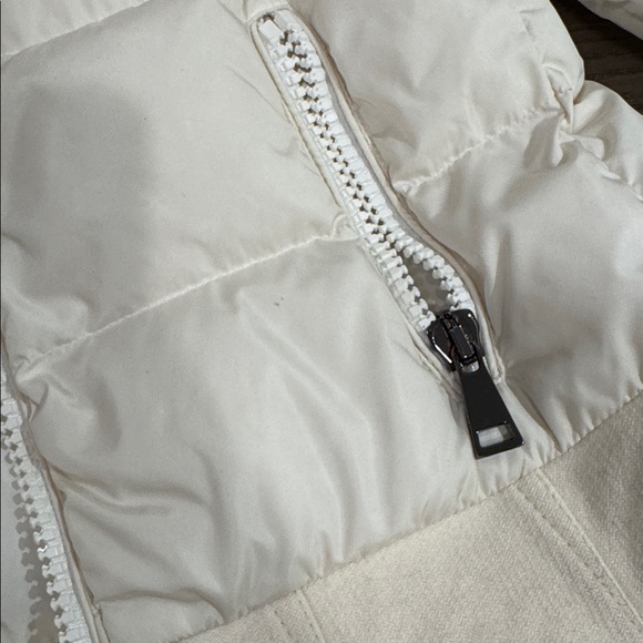 Authentic Moncler Jacket - Picture 4 of 14